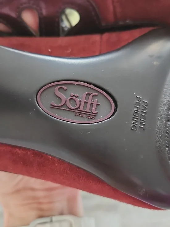 Sofft Burgundy Suede Mary Jane Heels Buckle Strap Pumps Vintage Style 7.5 - Picture 13 of 13